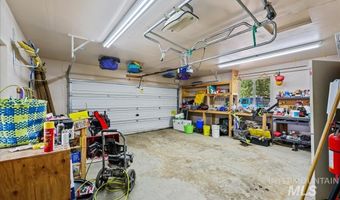 111 Ranch Cir, Cascade, ID 83611