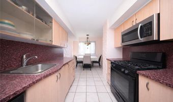 178 Pierce St, Staten Island, NY 10304