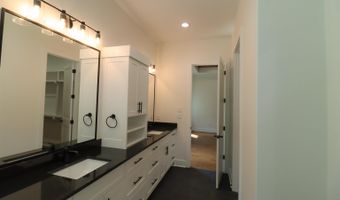 3053 Avilla Manor Trl, Alexander, AR 72002