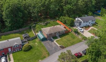 29 Camille Dr, Johnston, RI 02919