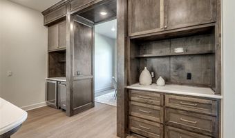 9401 Far Hills Ct, Arcadia, OK 73007