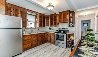 24 Columbus Blvd, Cranston, RI 02910