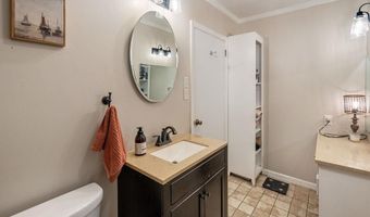702 Presley St S, Atmore, AL 36502