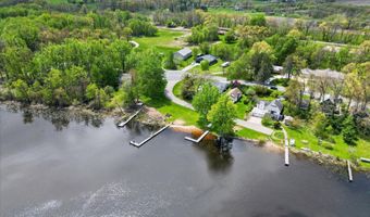 3880 Bell Lake Dr NE, Ada, MI 49301