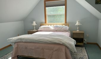 29 Folkestone Dr, Bar Harbor, ME 04609