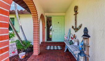 801 FLAMINGO Dr, Apollo Beach, FL 33572