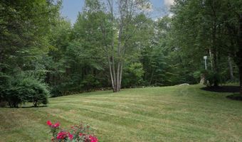 68 Perry Rd, Bedford, NH 03110