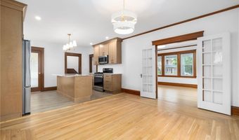 26 Welfare Ave, Cranston, RI 02910