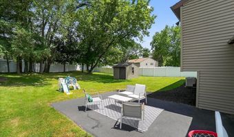 50 Meadow Ln, Albany, NY 12208