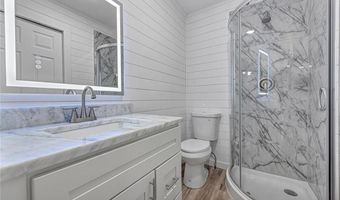 6 Ipswich Dr, Bella Vista, AR 72714