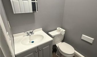 626 Oak St, Allentown, PA 18102