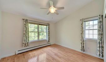 28 Mansfield Ln, Berlin, VT 05602