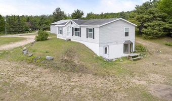 5343 LAKEVIEW, Alanson, MI 49706