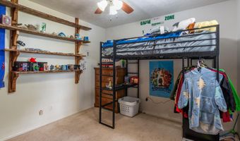 3075 Wessex Ct, Columbus, OH 43232