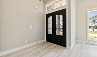6048 Majestic Waters Dr, Benton, AR 72019