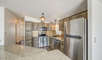 2208 W BASELINE Ave 76, Apache Junction, AZ 85120