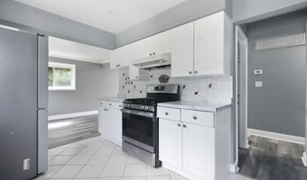 3805 OLIVER Ave, Annandale, VA 22003