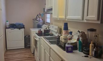 3320 Joycliff Rd, Macon, GA 31211