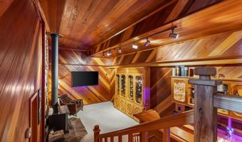 12621 Von Scheben Dr, Anchorage, AK 99516