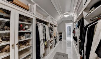 3610 Mansions Pkwy, Berkeley Lake, GA 30096