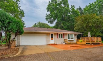 5241 Dommers Dr, Fitchburg, WI 53711