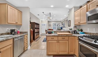608 Fair Oaks Ct, Ashland, OR 97520