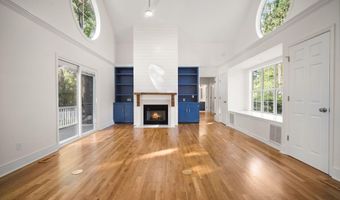 209 Cottage Farm Dr, Beaufort, SC 29902
