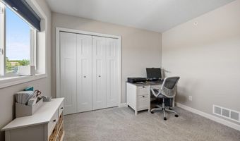 6995 Linwood Dr NE, Albertville, MN 55301