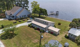 66 E North Shore Ln, Arapahoe, NC 28510