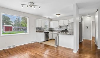 8511 Talma Ct, Affton, MO 63123