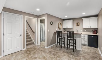 2413 SW 36th St, Ankeny, IA 50023