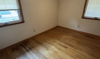 902 Plum St, Atlantic, IA 50022