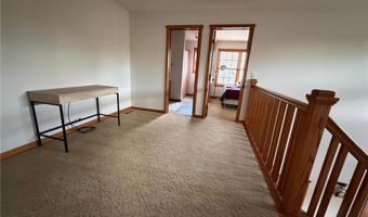 11662 Laketowne Vw, Albertville, MN 55301