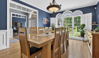 12 Rachel Way, Bedford, NH 03110