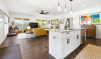 165 10th St, Apalachicola, FL 32320