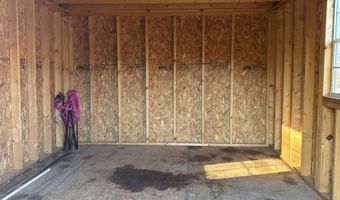 205 Joy Rd, Camden, SC 29020