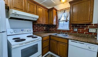 10 Scuppo Rd B6, Danbury, CT 06811