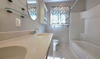 2704 DARTMOUTH Rd 3, Alexandria, VA 22314