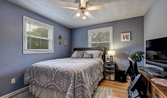 1002 S COVENANT Ln, Appleton, WI 54915