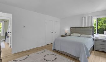 41 Elbow Hill Rd, Brookfield, CT 06804