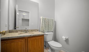 750 Majestic Dr, Algonquin, IL 60102