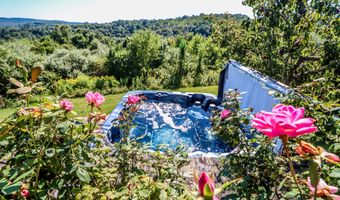 10 Trailing Ridge Rd, Brookfield, CT 06804