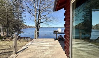 38 Lamb Farm Rd, Baileyville, ME 04694