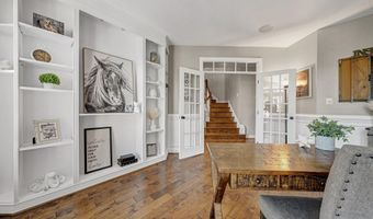24168 SPRING MEADOW Cir, Aldie, VA 20105