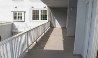 11667 Gorham Ave 306, Los Angeles, CA 90049