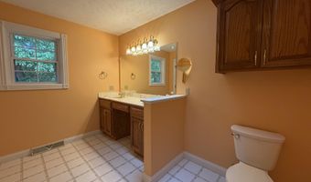 206 Meadow Ridge Dr, Bardstown, KY 40004