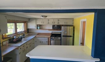 280 S Bayview Ave, Amityville, NY 11701
