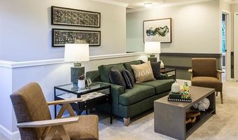 286 Silver Oak Dr, Ann Arbor, MI 48103