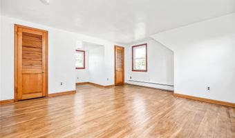 63 I U Willets Rd, Albertson, NY 11507