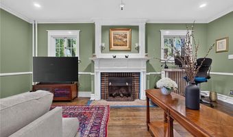 2445 W Allen St, Allentown, PA 18104